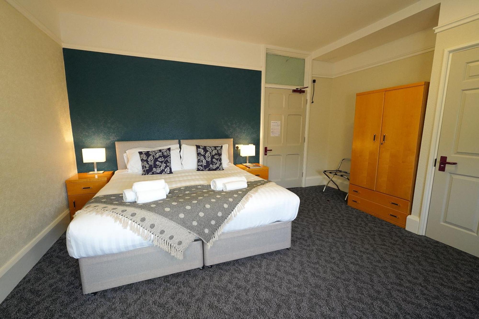Ushaw Historic House, Chapels & Gardens Bed & Breakfast Durham Room photo